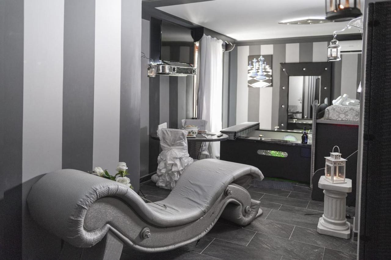Spa B&B Roma D'Autore Il Nido D'Amore Bagian luar foto